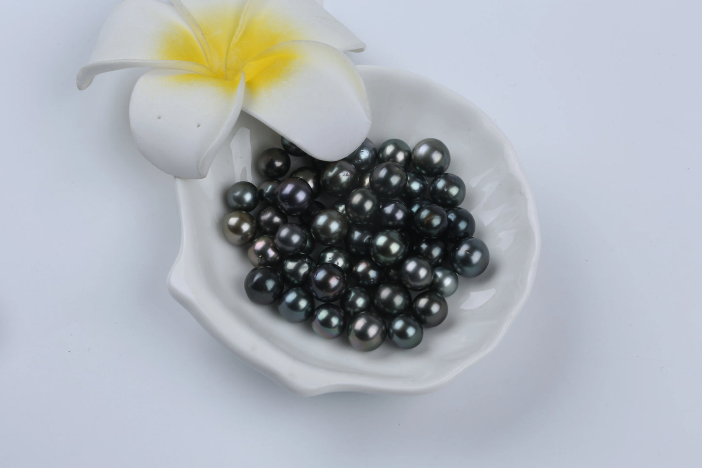 Wholesale Natural Black Seawater 8-11mm Tahiti Loose Pearl For Diy