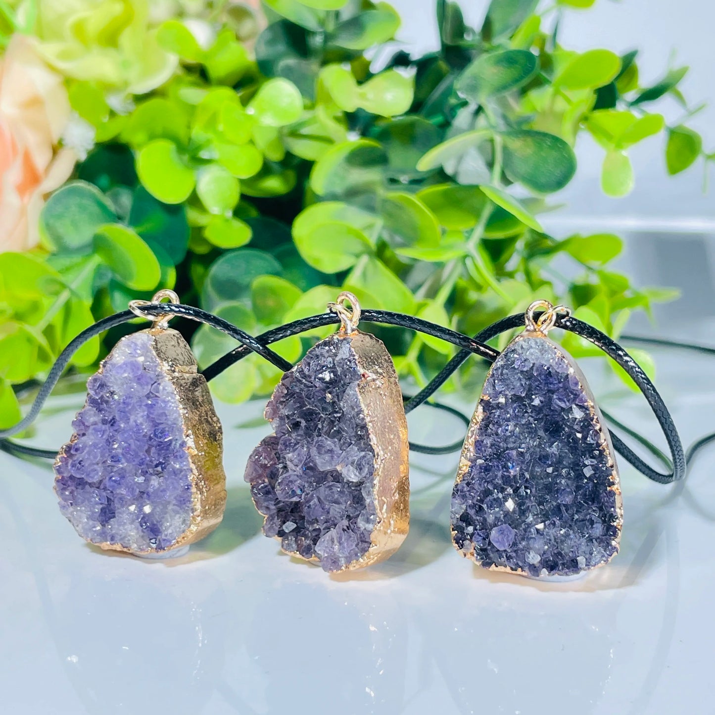 New Fashion BOHO Natural Amethyst Cluster Irregular Pendant Golden Edged Free Wax String Chain Reiki Gemstone Jewelry