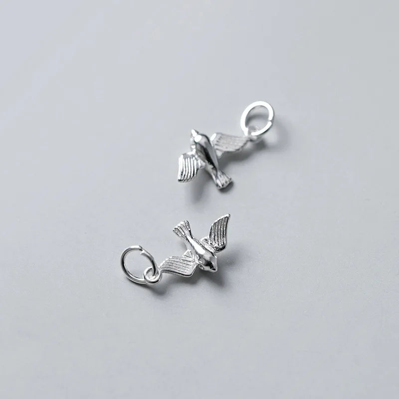 925 Sterling Silver Exquisite Stereo Flying Birds Drop Charms Decorayion Bracelets Silver Pendant Charm DIY Jewelry Accessories