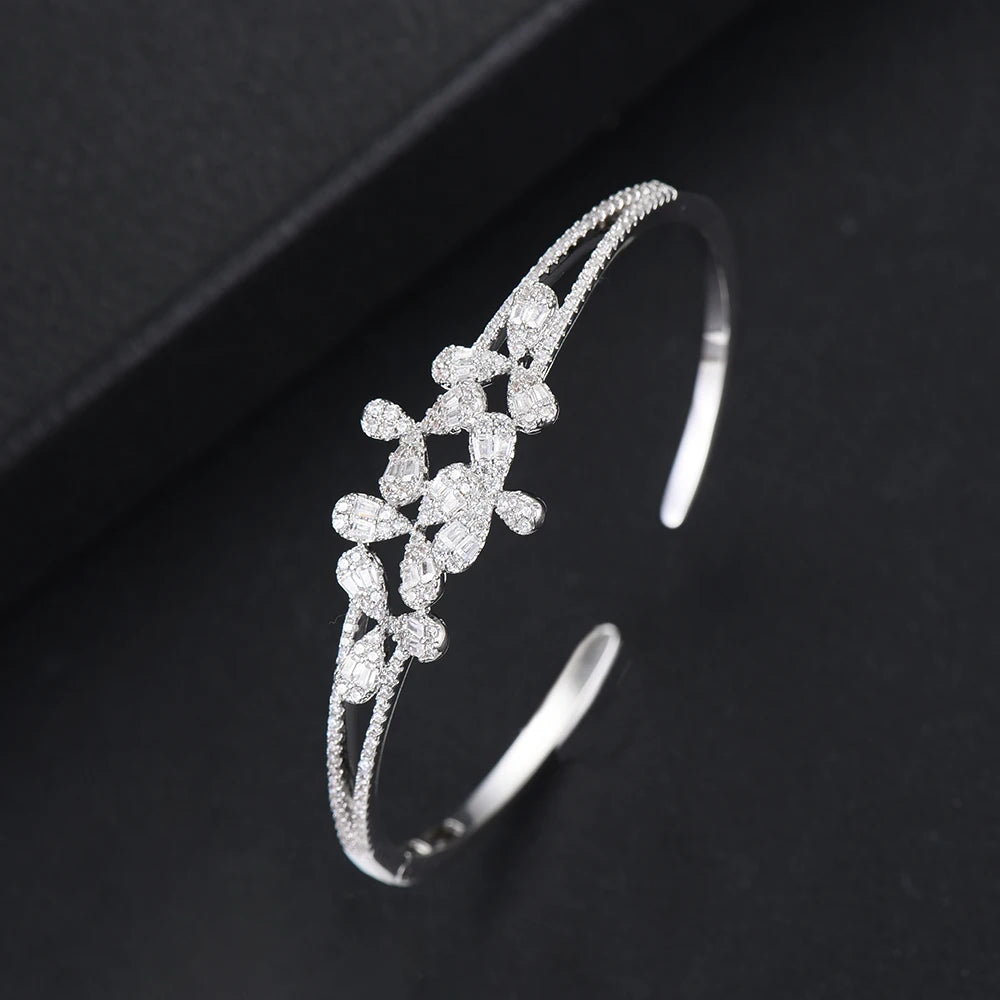 Luxury Stackable Cuff Bangles For Women Wedding Full AAA Cubic Zircon Crystal CZ Dubai Bridal Bracelets Party Jewelry 2022