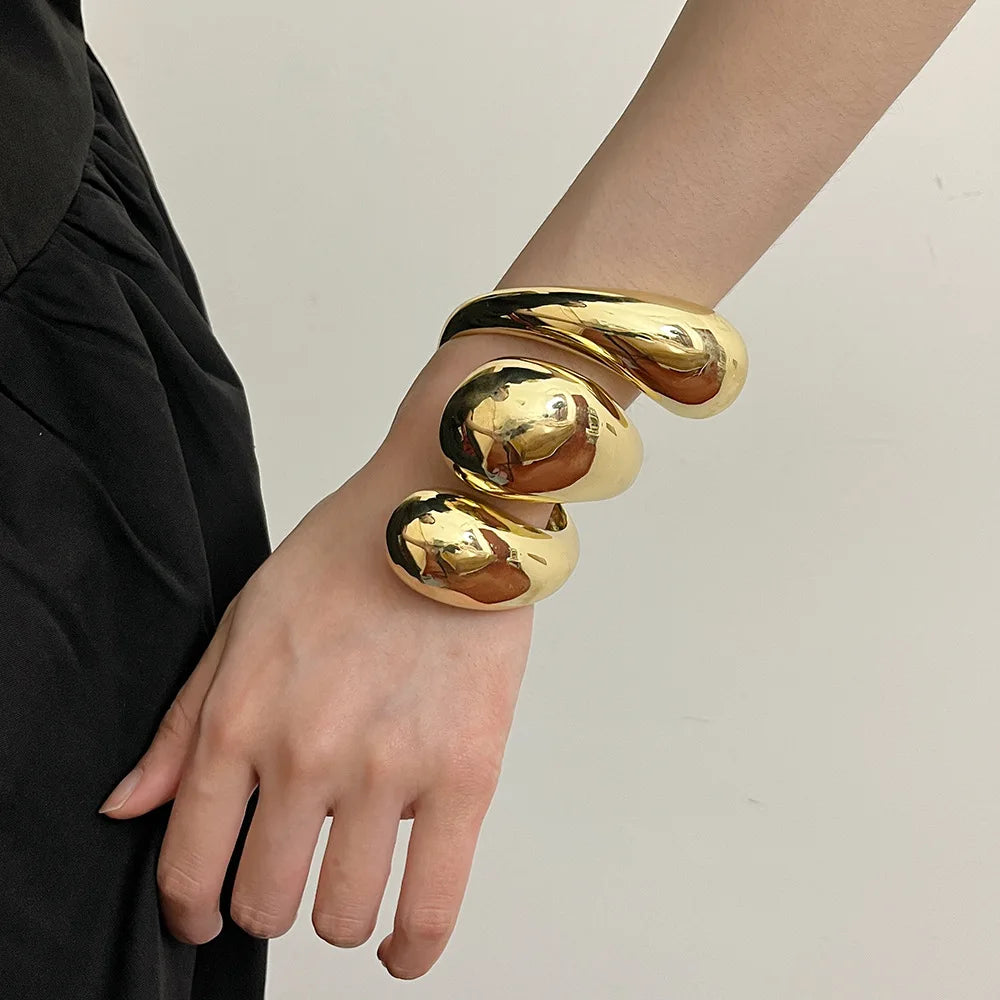 HUANZHI Exaggerated Geometric Spiral Metal Hollow Chunky Water Drop Open Bangle Bracelet for Women Girls Fashion Jewelry 2024