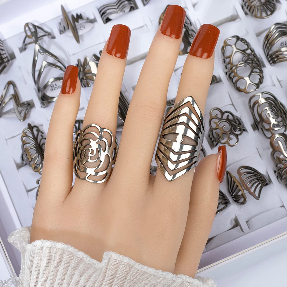 20pcs/lot Women's Fashion Stainless Steel Big And Small Hollow Cut Jewelry Rings Mix Love Flower Heart Style For Party Gift