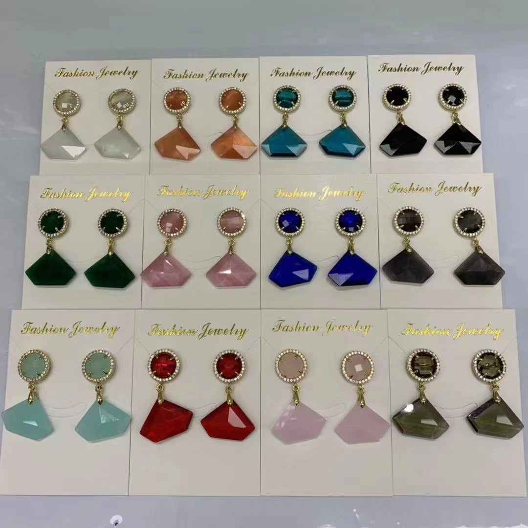 Colorful crystal dangle earring collect