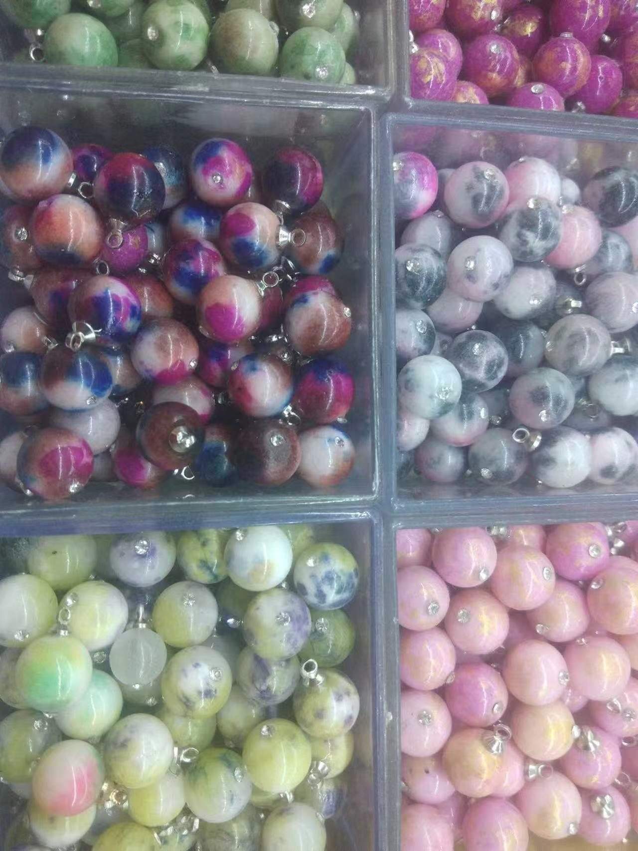 Glass beads