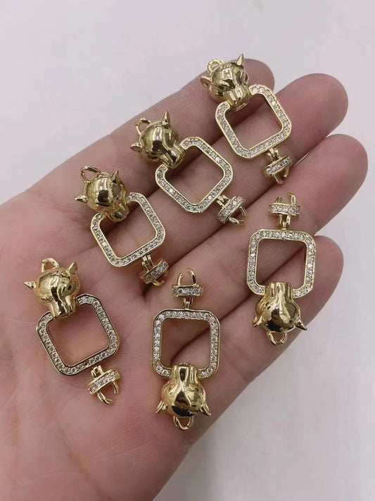 Animal with cubic zirconia pendant